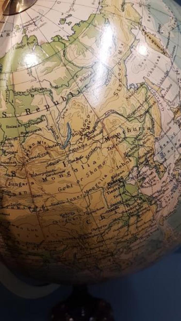 Outstanding Philips 14" Gesso Terrestrial Globe - Image 5