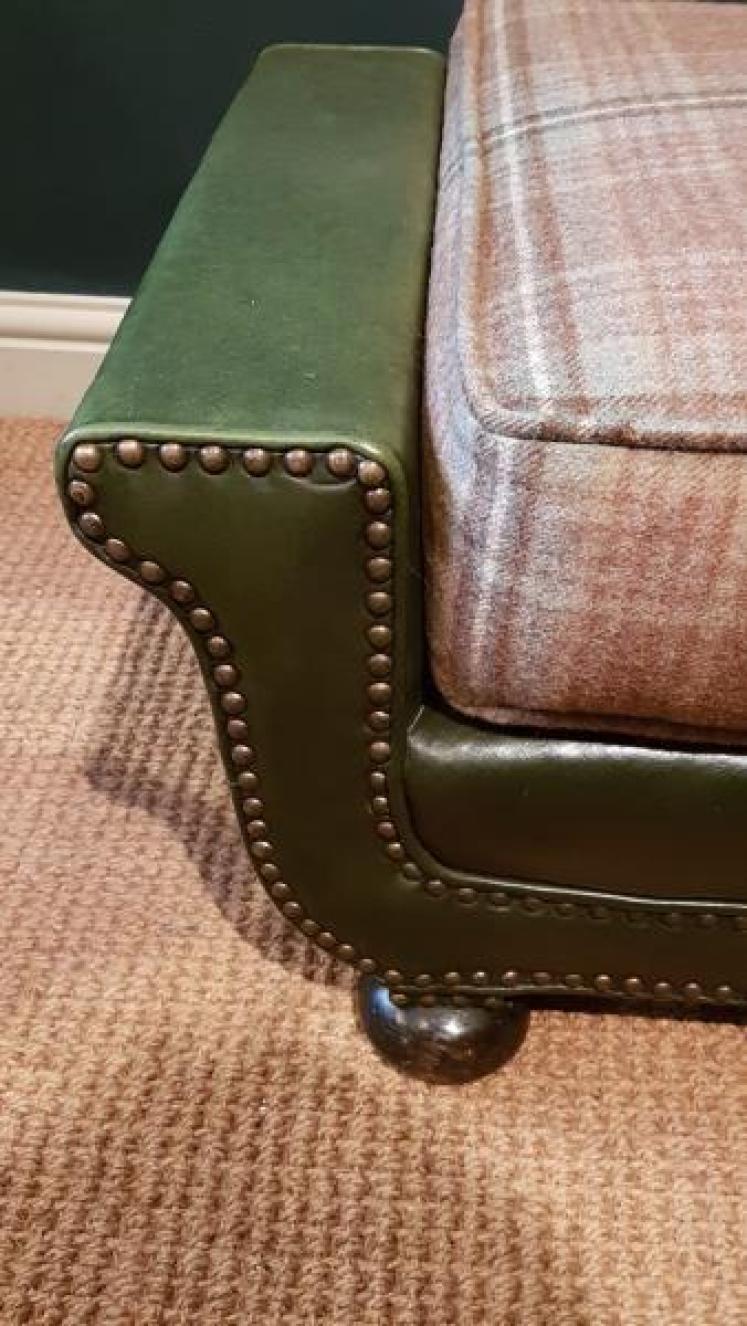 1920's Leather Foot Stool - Image 5