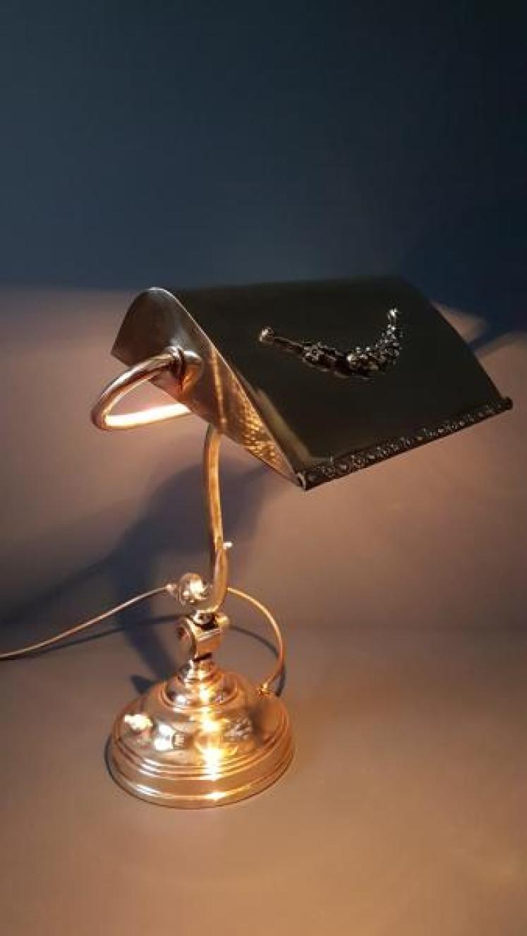 Edwardian Brass Adjustable Bankers Lamp - Image 2
