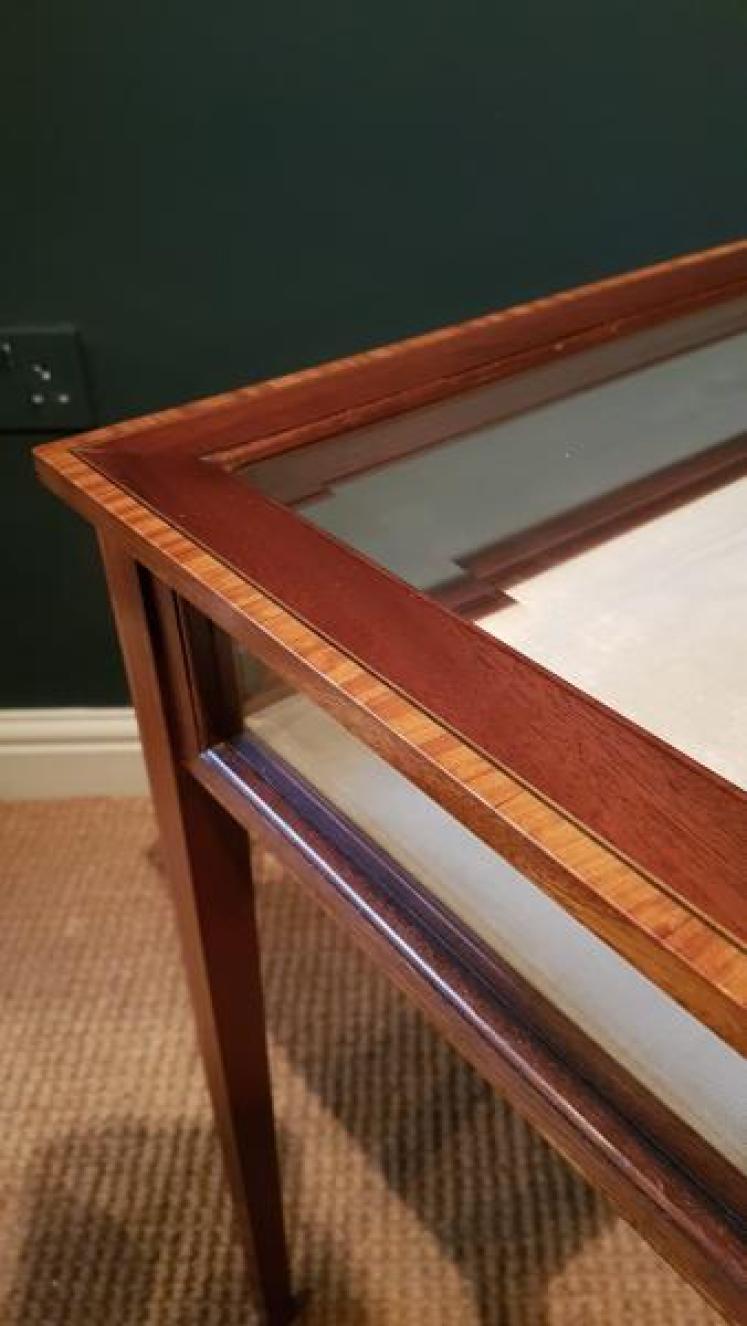 Top Quality Edwardian Mahogany Bijouterie Table - Image 4