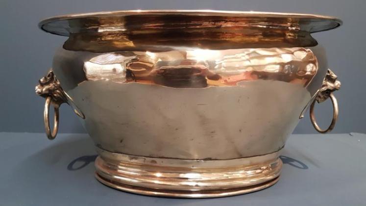 Large Victorian Brass Planter - Image 3