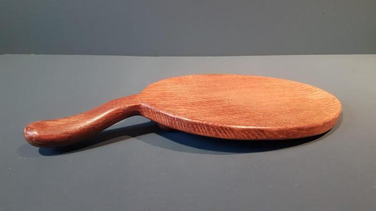 1940's Thompson's of Kilburn Mouseman Cheese Board - Image 2