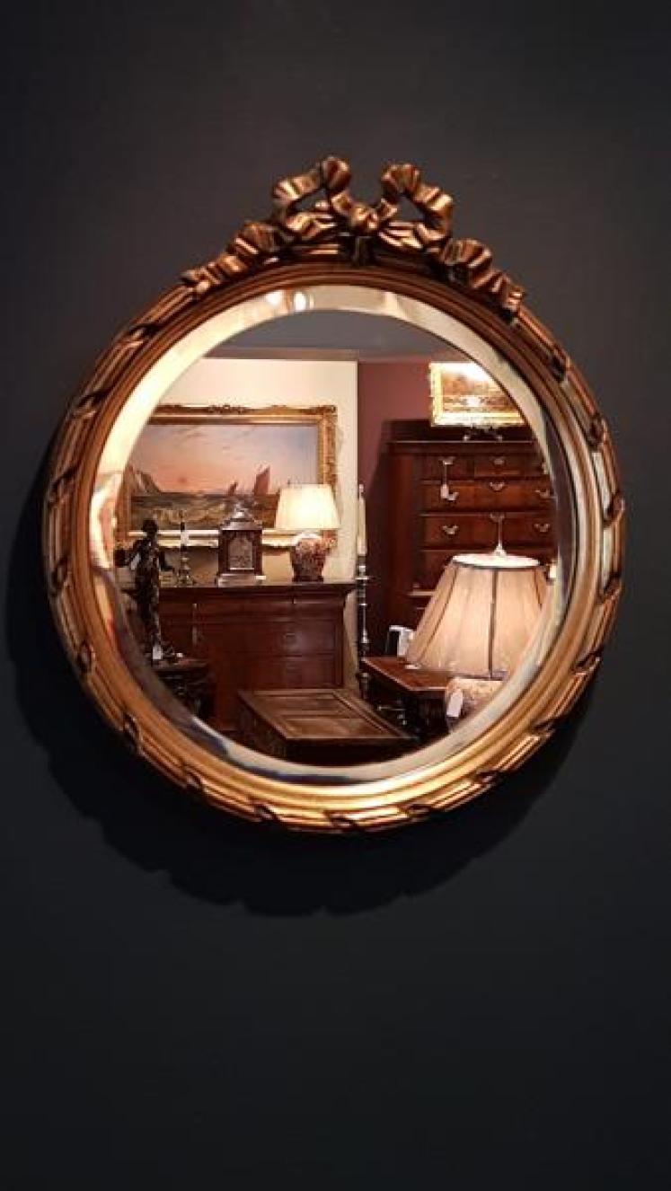 Small Edwardian Timber Gilt Mirror - Image 1