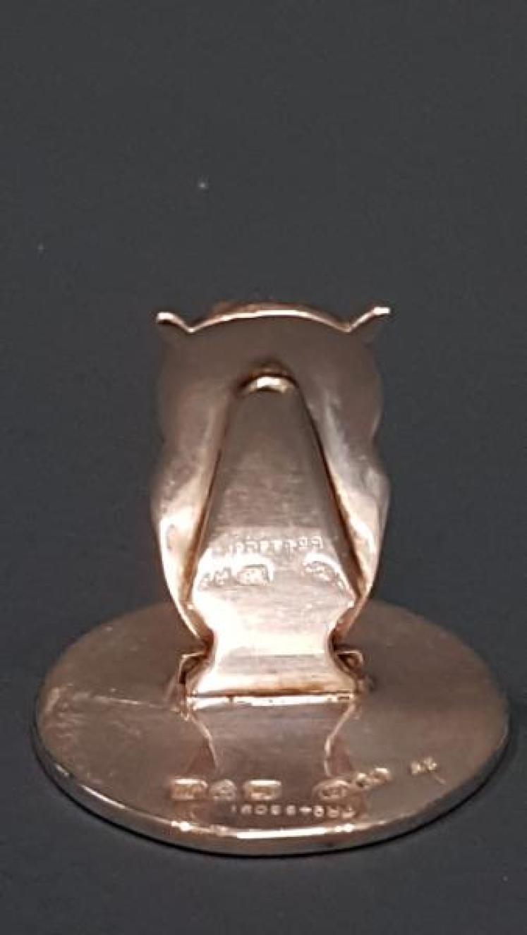 Set of Four Sampson Mordan Silver Owl Menu Holders - Image 4