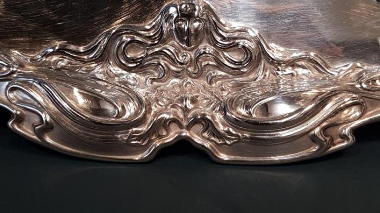 Art Nouveau Silver Snuffer or Pen Tray - Image 4