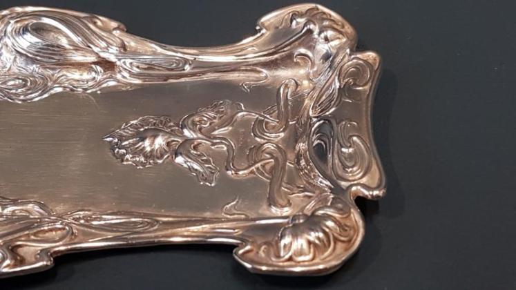 Art Nouveau Silver Snuffer or Pen Tray - Image 7