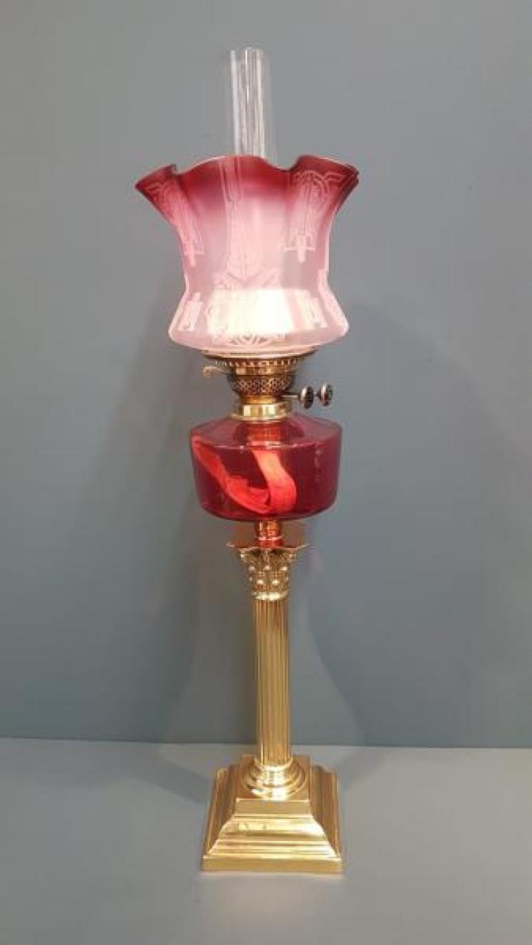 Victorian Corinthian Column Cranberry Oil Lamp - Image 1
