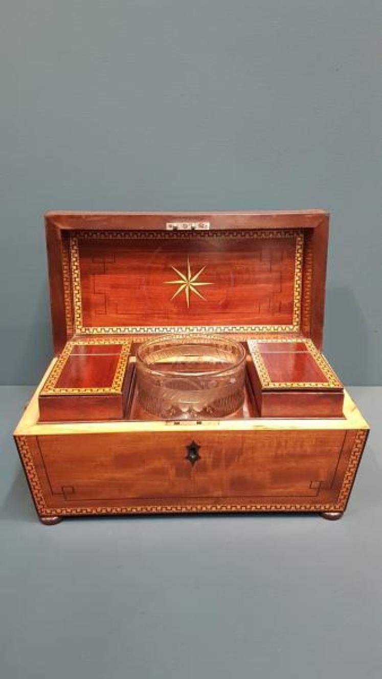 Outstanding Quality Georgian Tea Caddy - Image 1