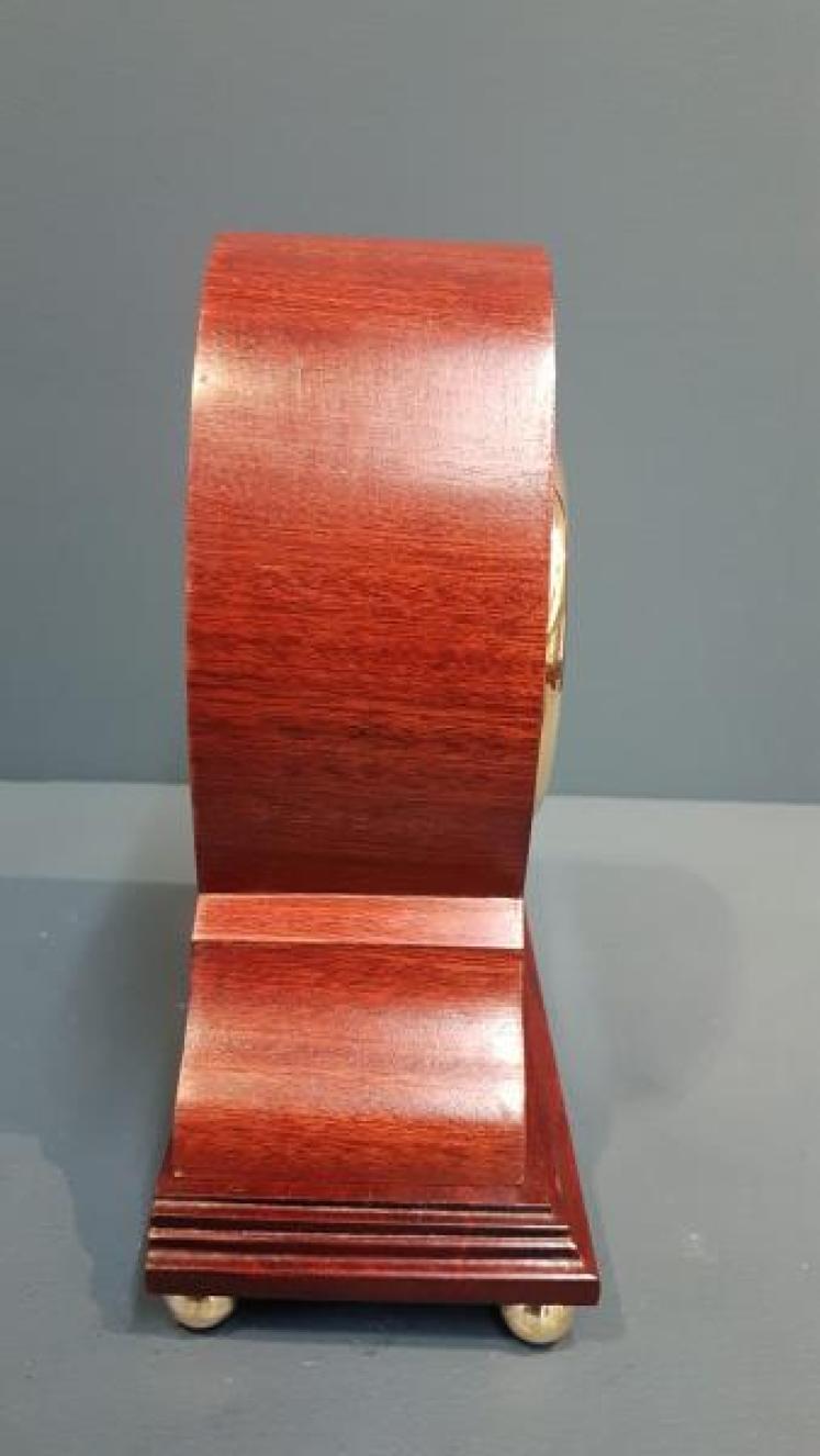 Fine Quality Elliptical Inlaid Mahogany Mantel Clock - Image 6