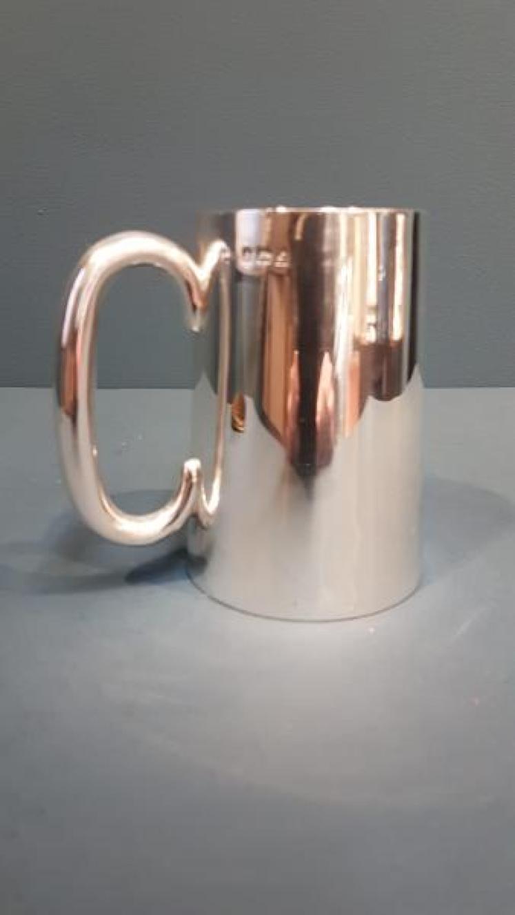 Silver Pint Tankard - Image 1