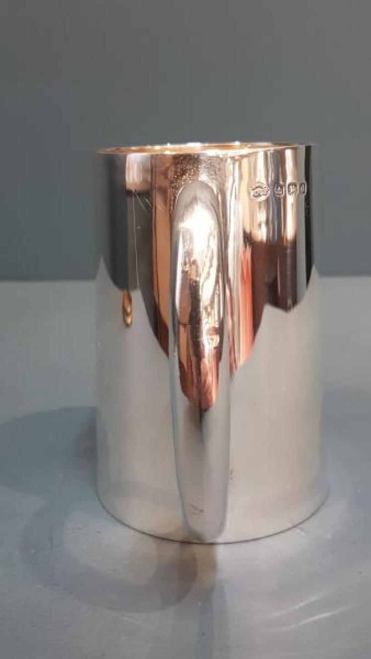 Silver Pint Tankard - Image 5