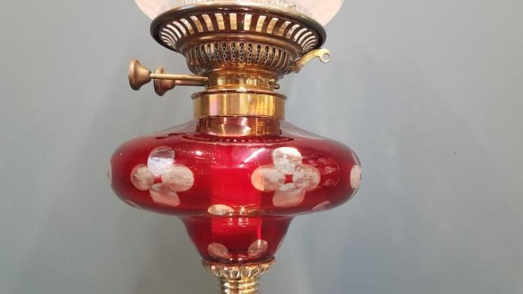 Superb Victorian Ruby Glass Reservoir Oil Lamp - Image 6