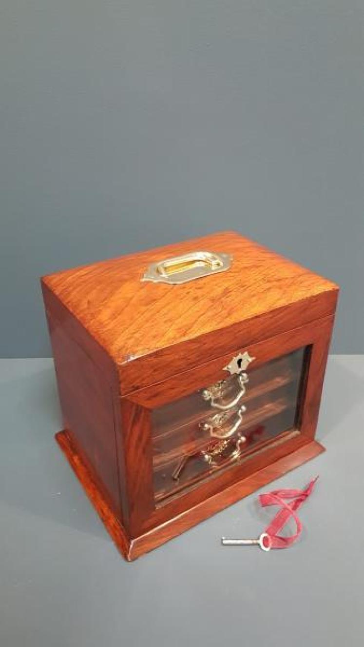 Victorian Walnut Jewellery Box - Image 5