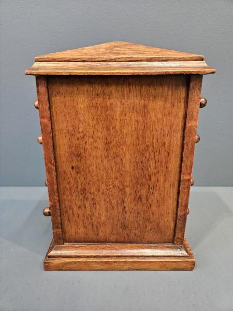 Large Late Victorian Golden Oak Perpetual Desk Calendar - Image 3