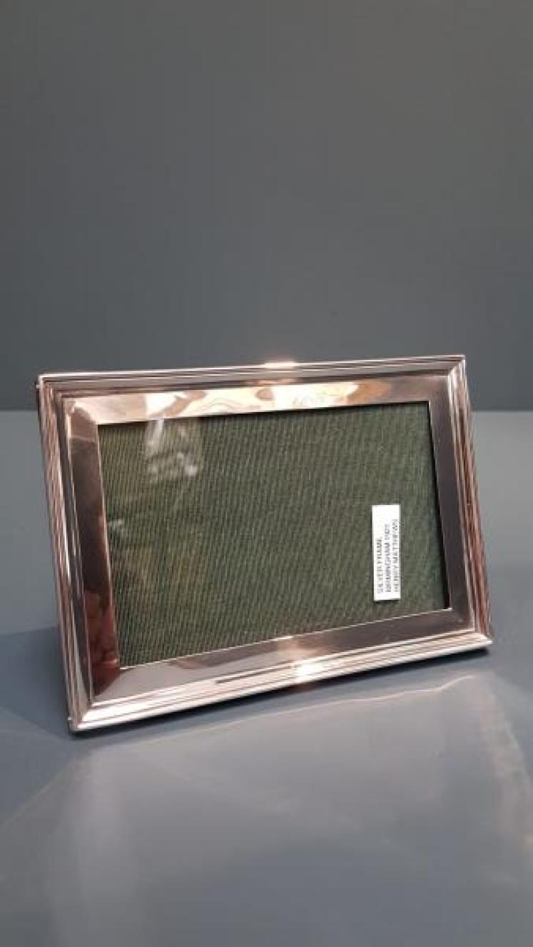 George V Silver Photo Frame - Image 2