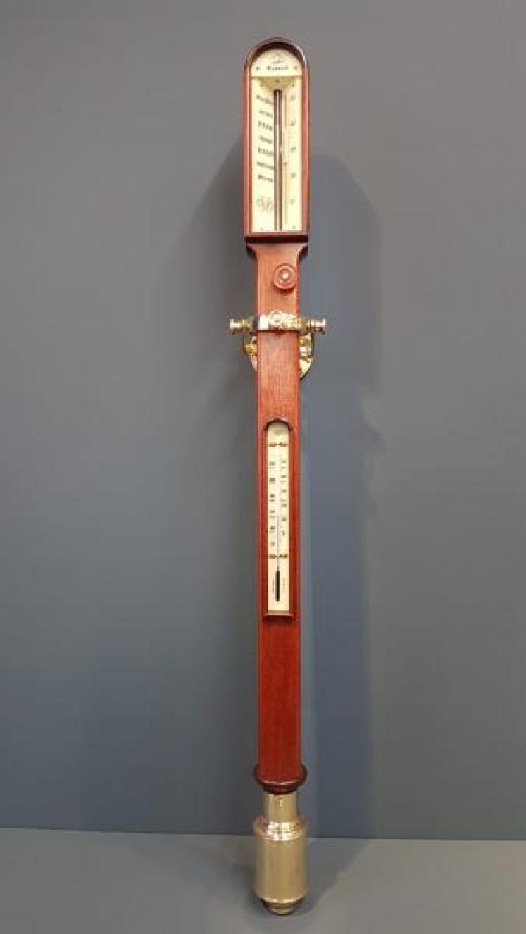 Russell Marine Barometer and Gimbal - Image 1