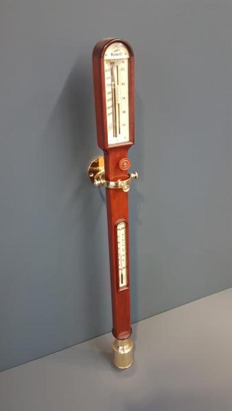 Russell Marine Barometer and Gimbal - Image 2