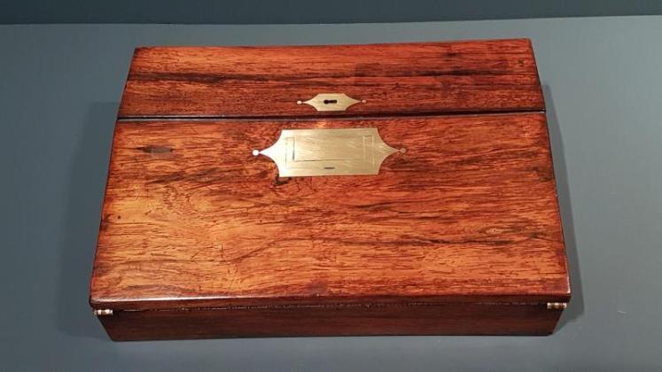Regency Rosewood Writing Slope - Image 2