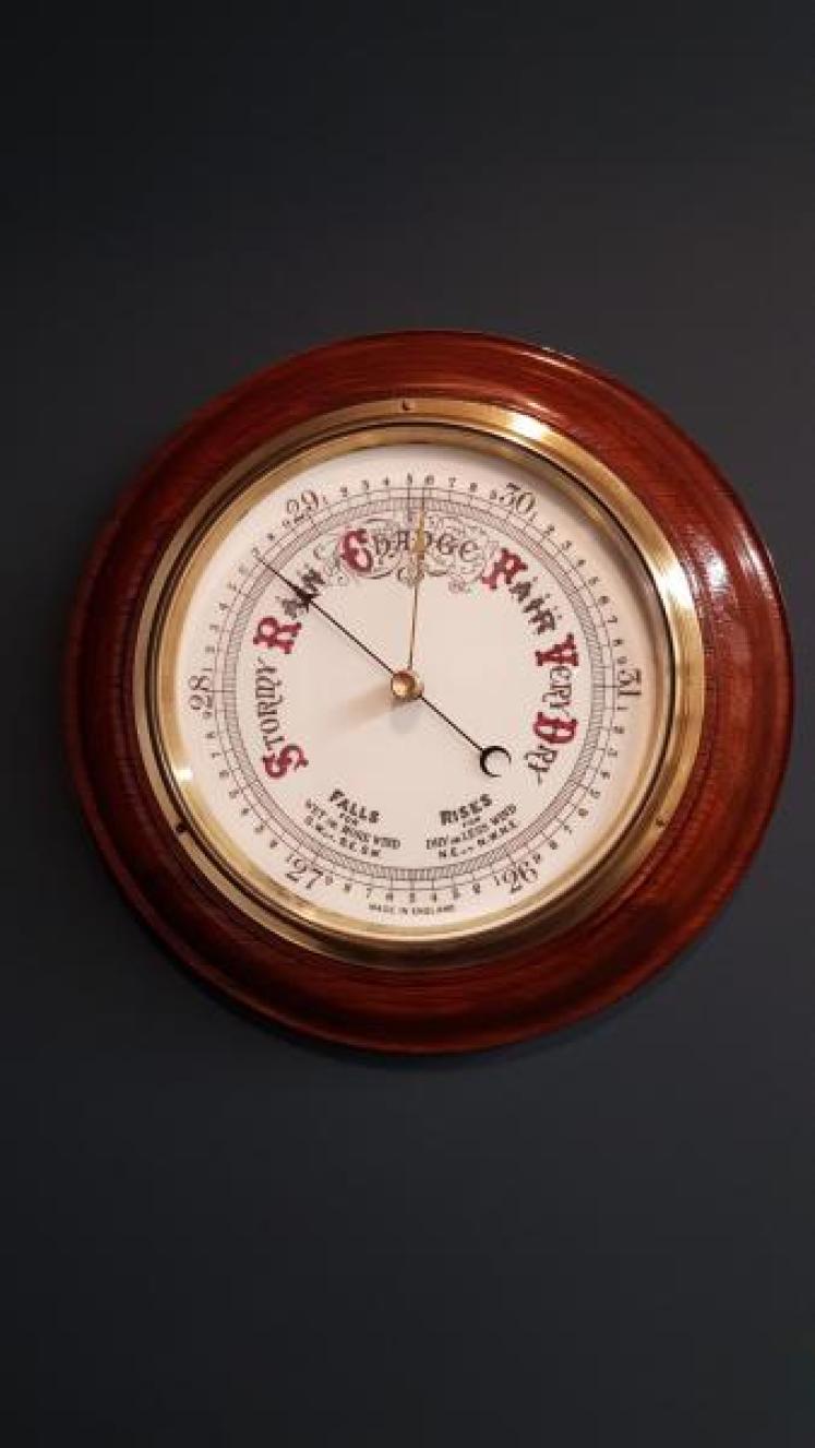 Victorian Turned Oak Cased Barometer - Image 1