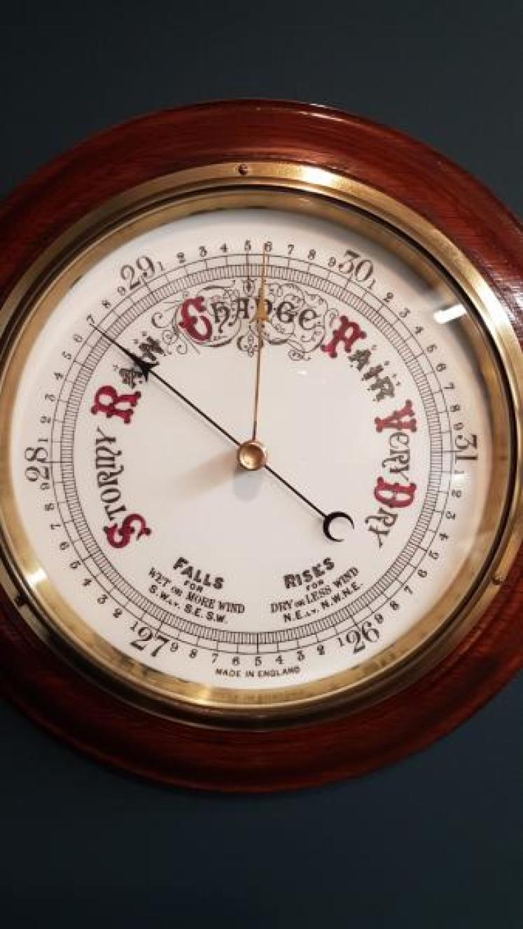 Victorian Turned Oak Cased Barometer - Image 5
