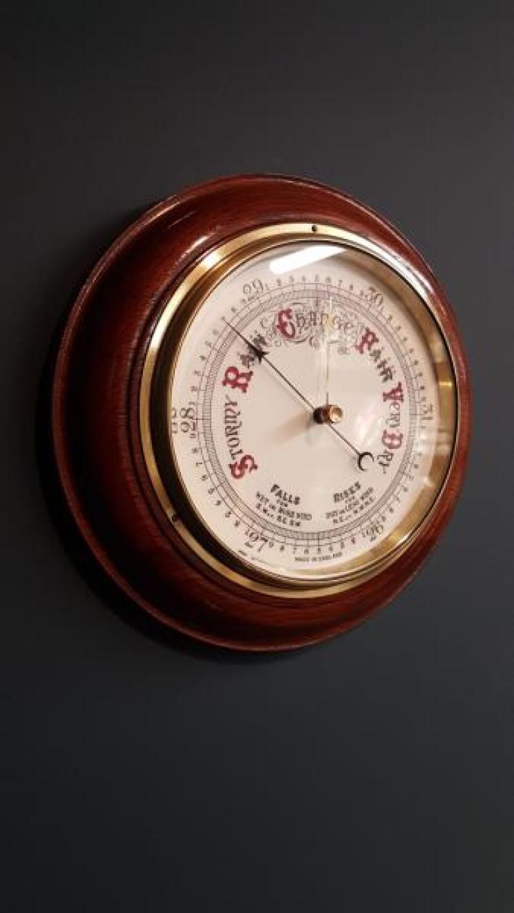 Victorian Turned Oak Cased Barometer - Image 6