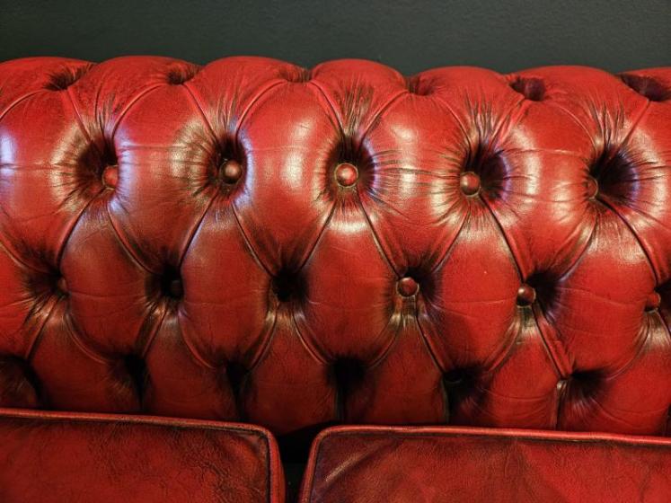 Unusual Miniature Red Leather Chesterfield Sofa - Image 5