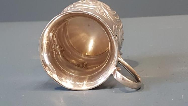 Edwardian Silver Mug  - Image 4