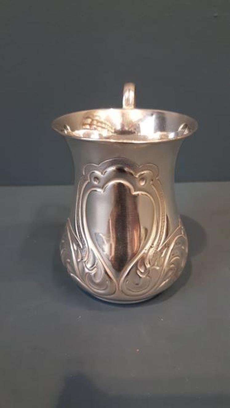 Edwardian Silver Mug  - Image 5
