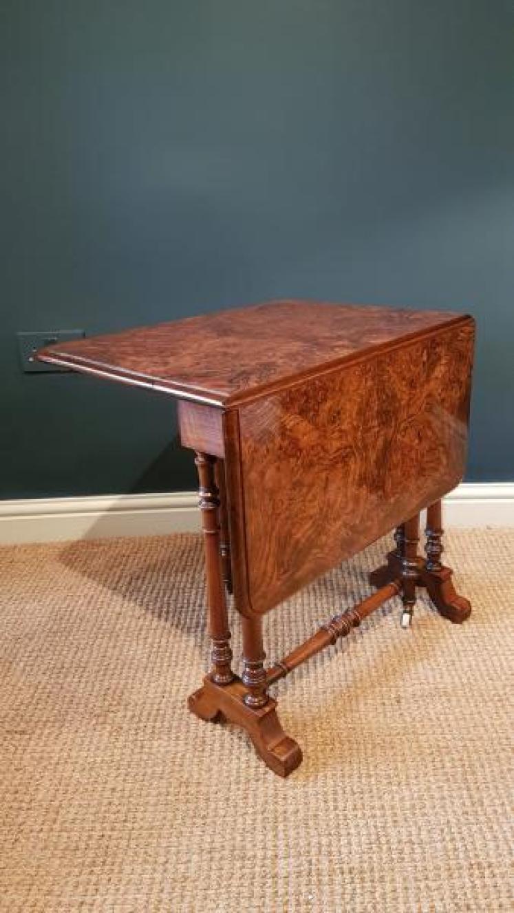 Victorian Burr Walnut Sutherland Table  - Image 3