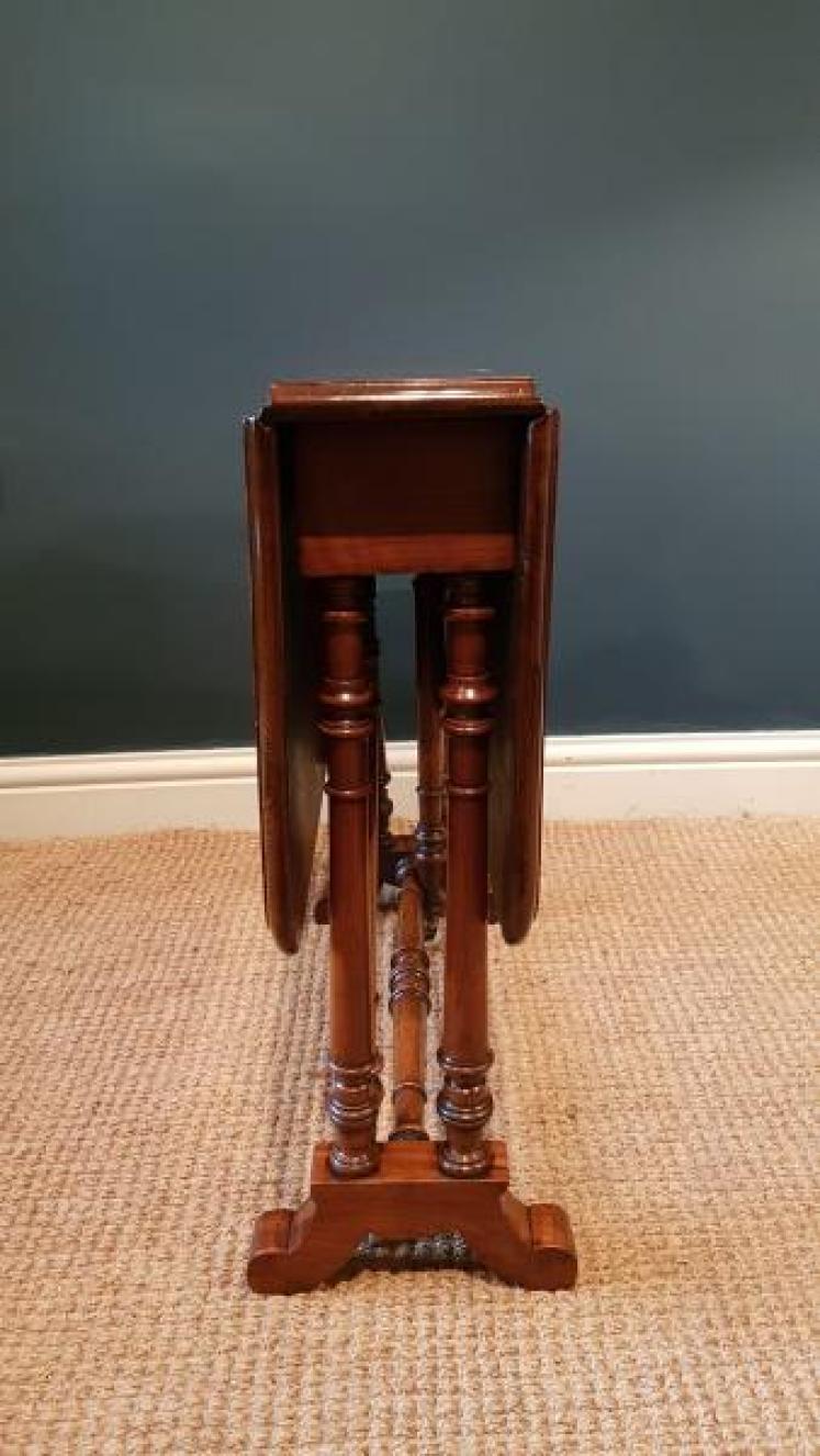 Victorian Burr Walnut Sutherland Table  - Image 4