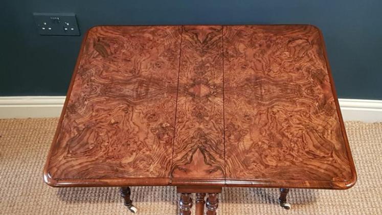 Victorian Burr Walnut Sutherland Table  - Image 6