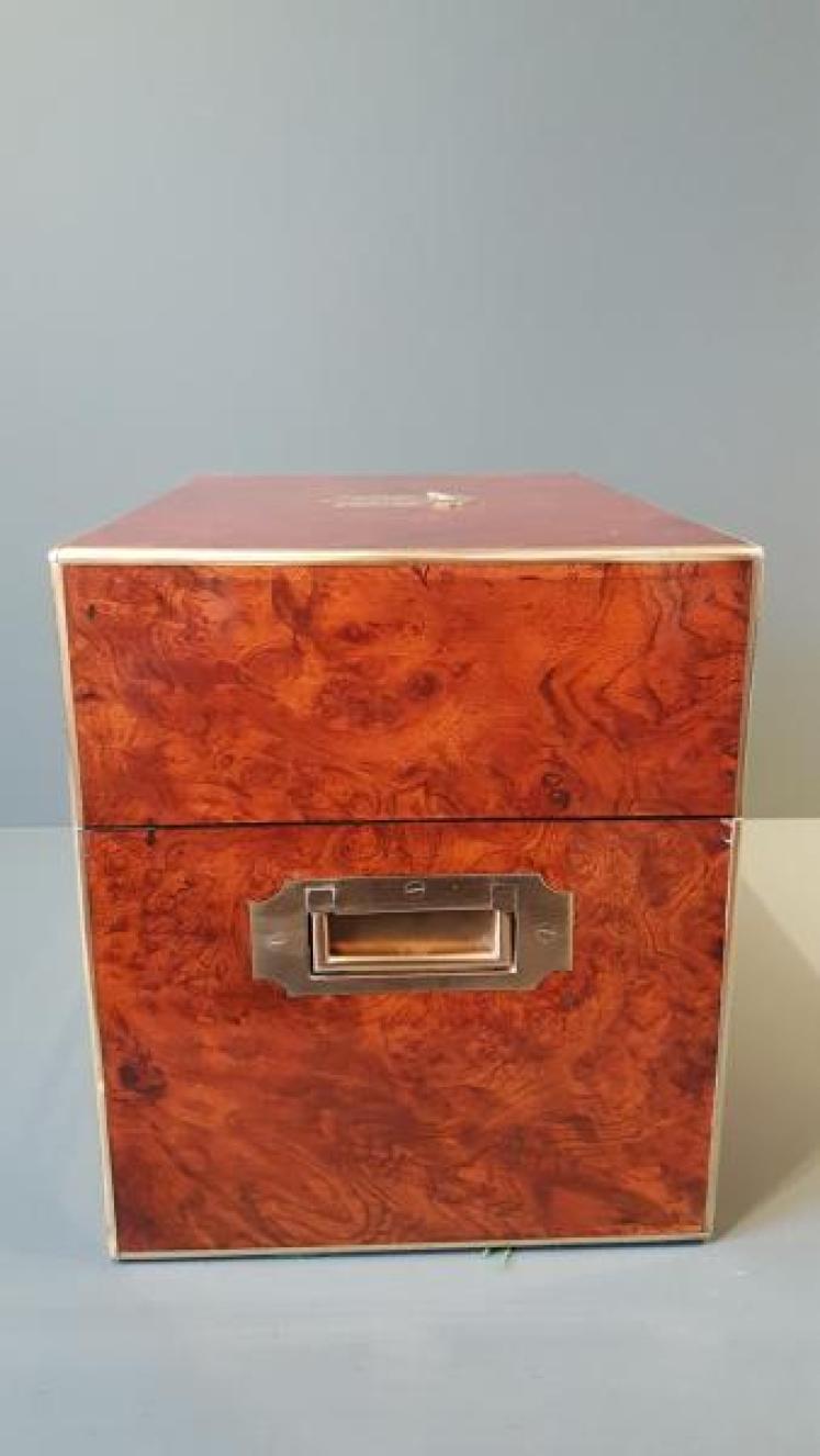 Early Victorian Walnut Decanter Box - Image 4