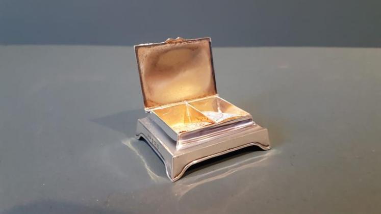 Silver Stamp Box  - Image 6