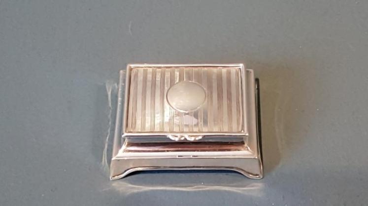 Silver Stamp Box  - Image 7