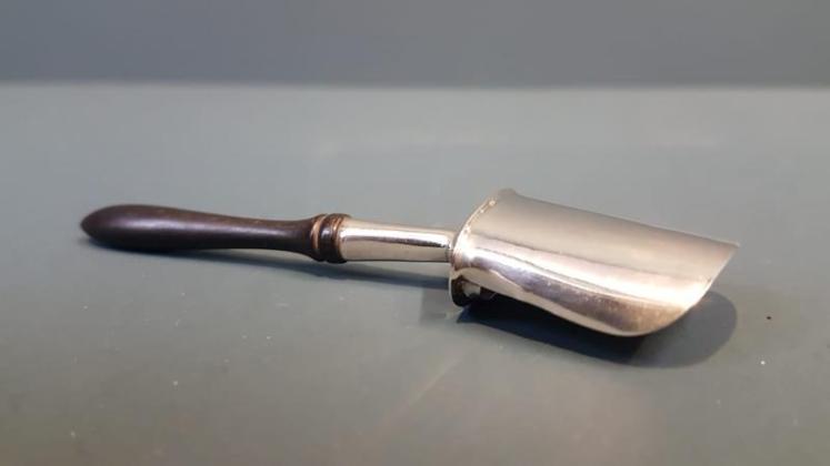 George III Silver Tea Scoop  - Image 6