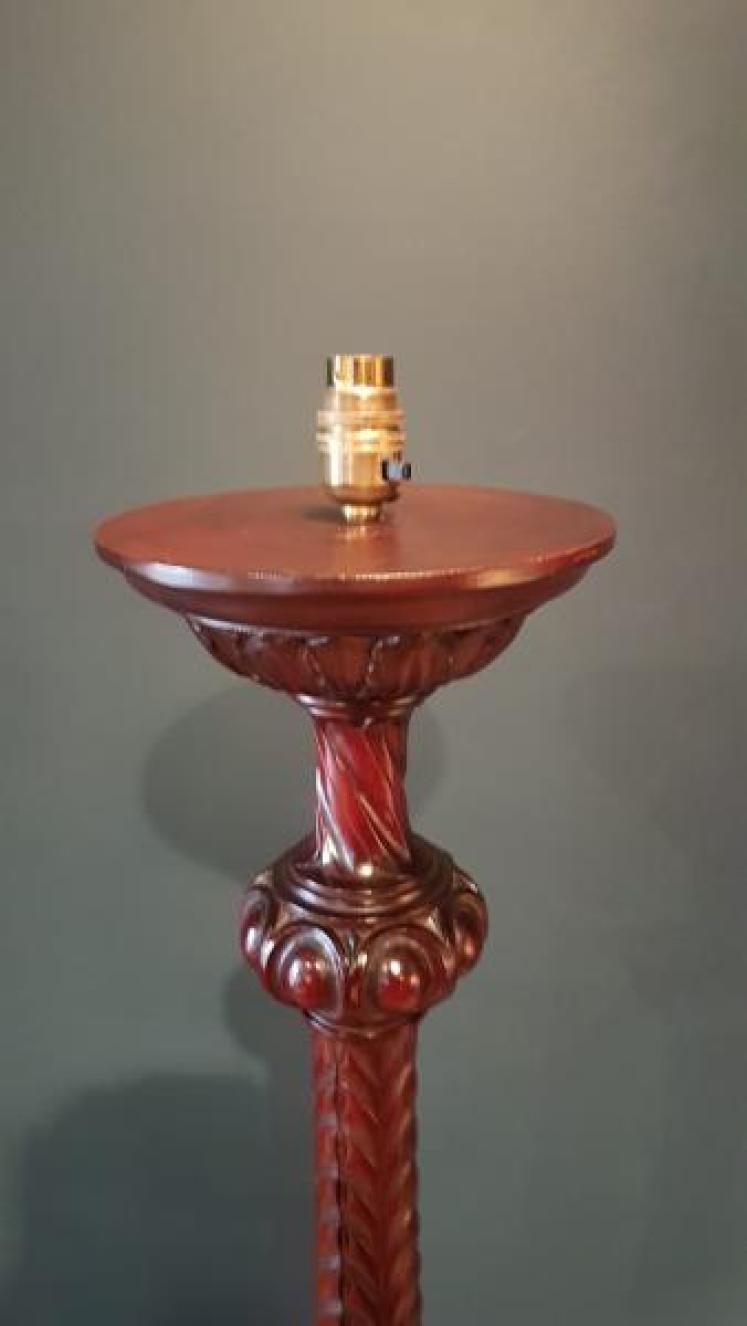 Impressive Late Victorian Standard Lamp - Image 3