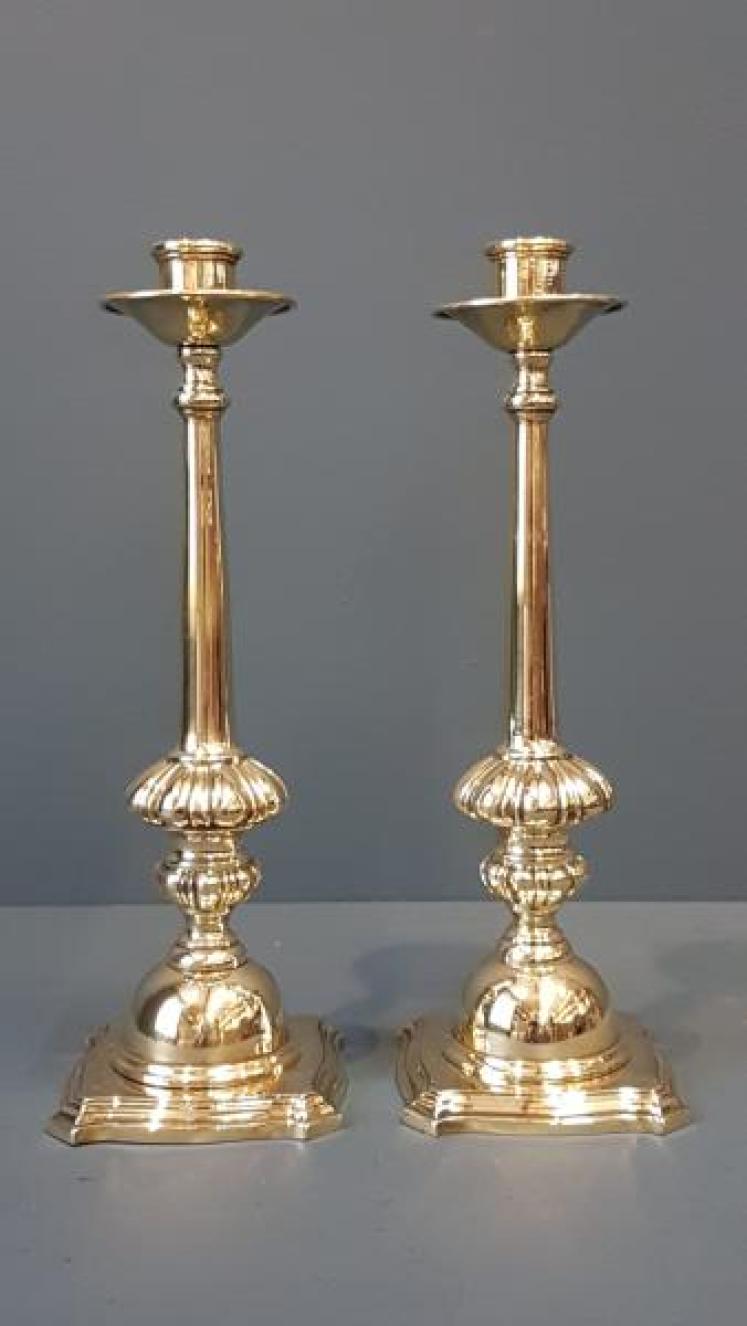 Pair William IV Cast Brass Candlesticks - Image 2