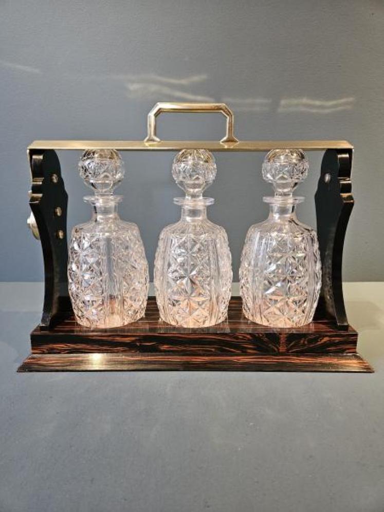 Victorian Coromandel Pint Decanters Tantalus  - Image 1
