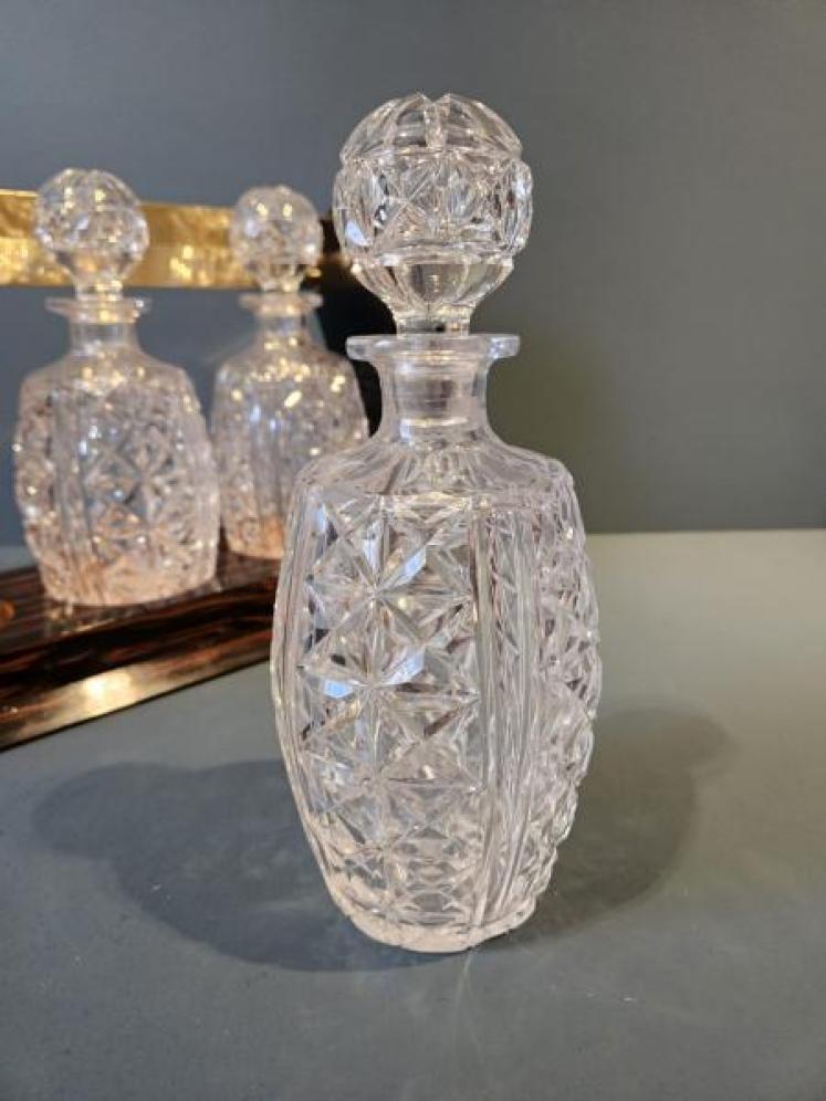 Victorian Coromandel Pint Decanters Tantalus  - Image 3