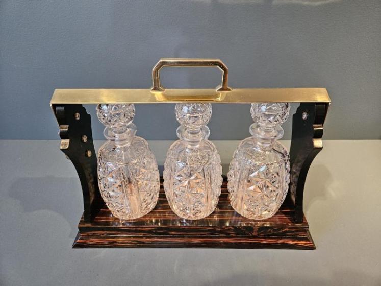 Victorian Coromandel Pint Decanters Tantalus  - Image 4