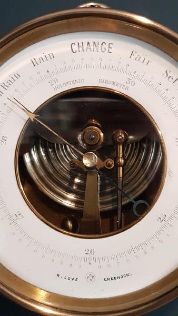 Victorian Brass Cased Marine Barometer  - Image 7