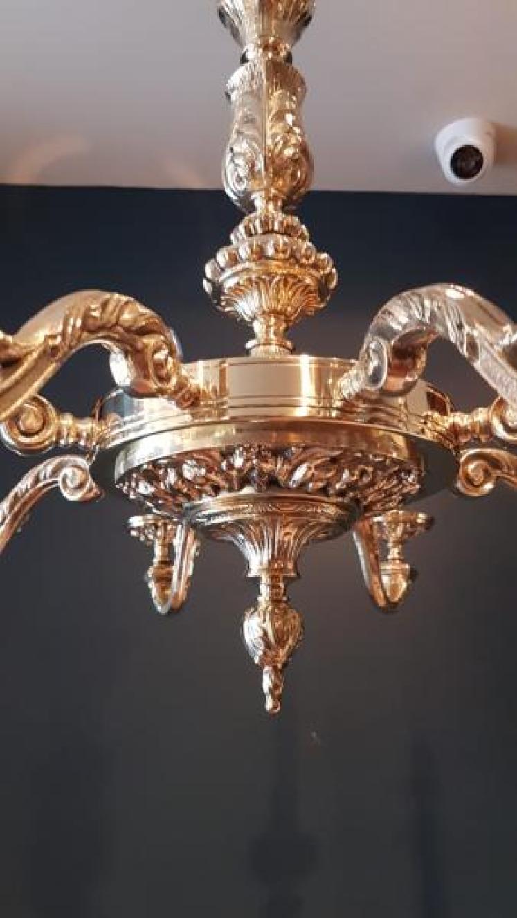 Impressive Edwardian Cast Brass Chandelier - Image 5