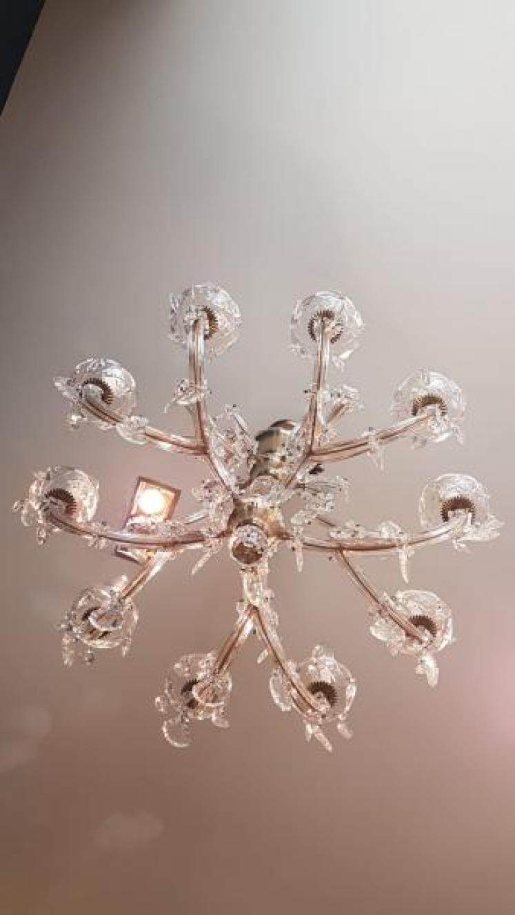 Superb Edwardian Cut Crystal Chandelier  - Image 4