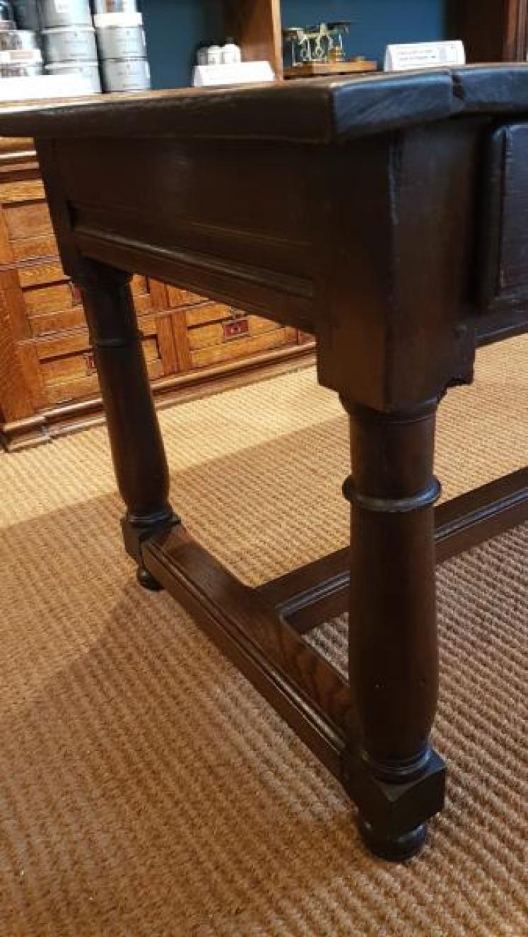 George II Oak Refectory Table.c.1740  - Image 4