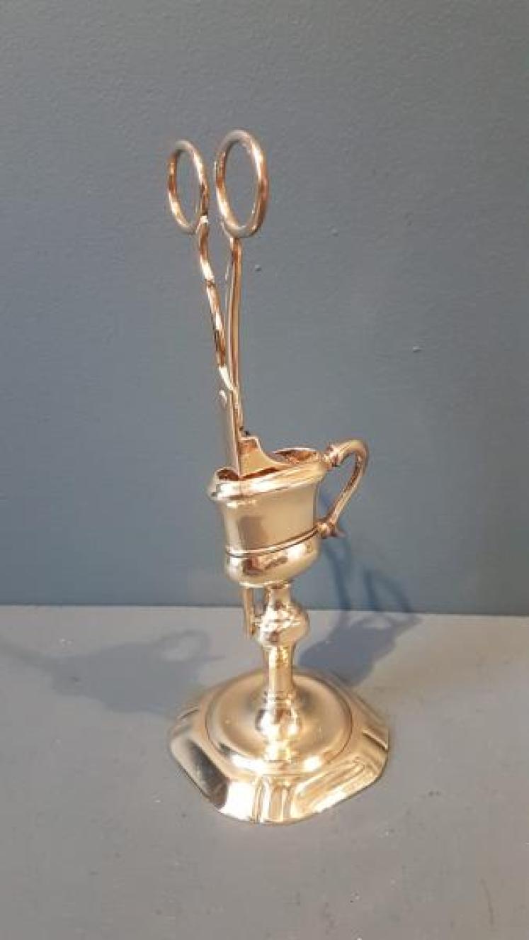 Rare George III Brass Candle Snuffers and Petal Base Stand  - Image 1