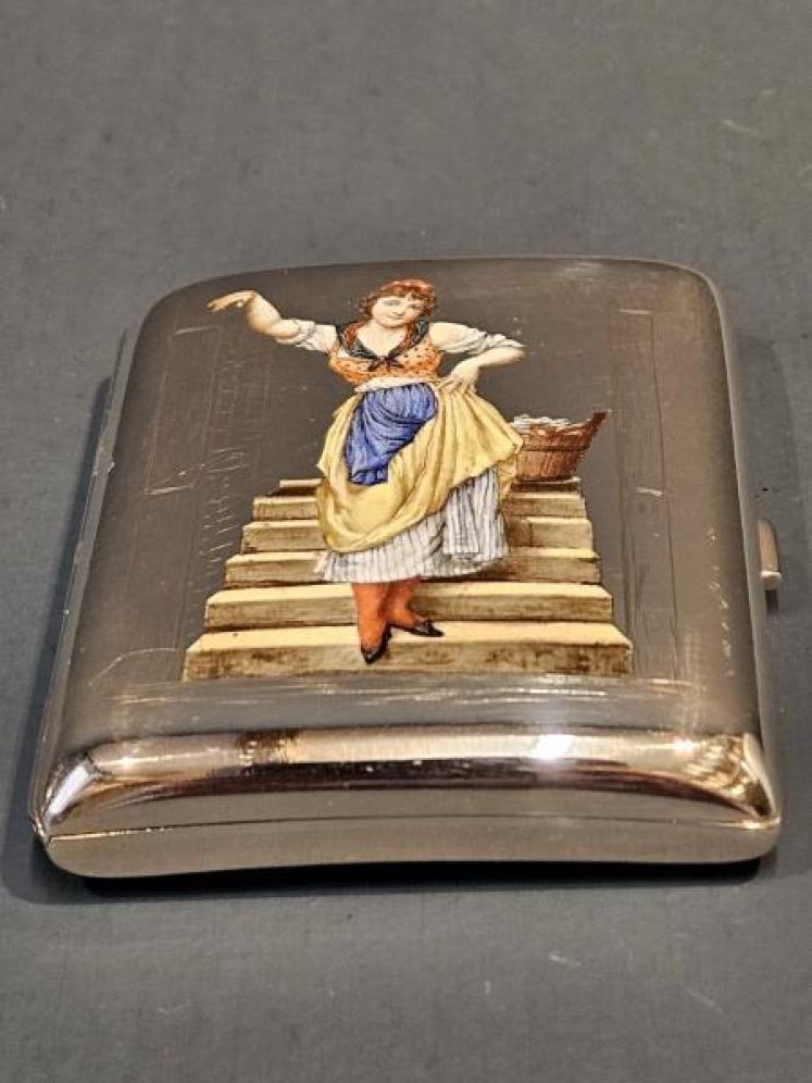 Outstanding Silver and Enamel Cheroot Case - Image 6