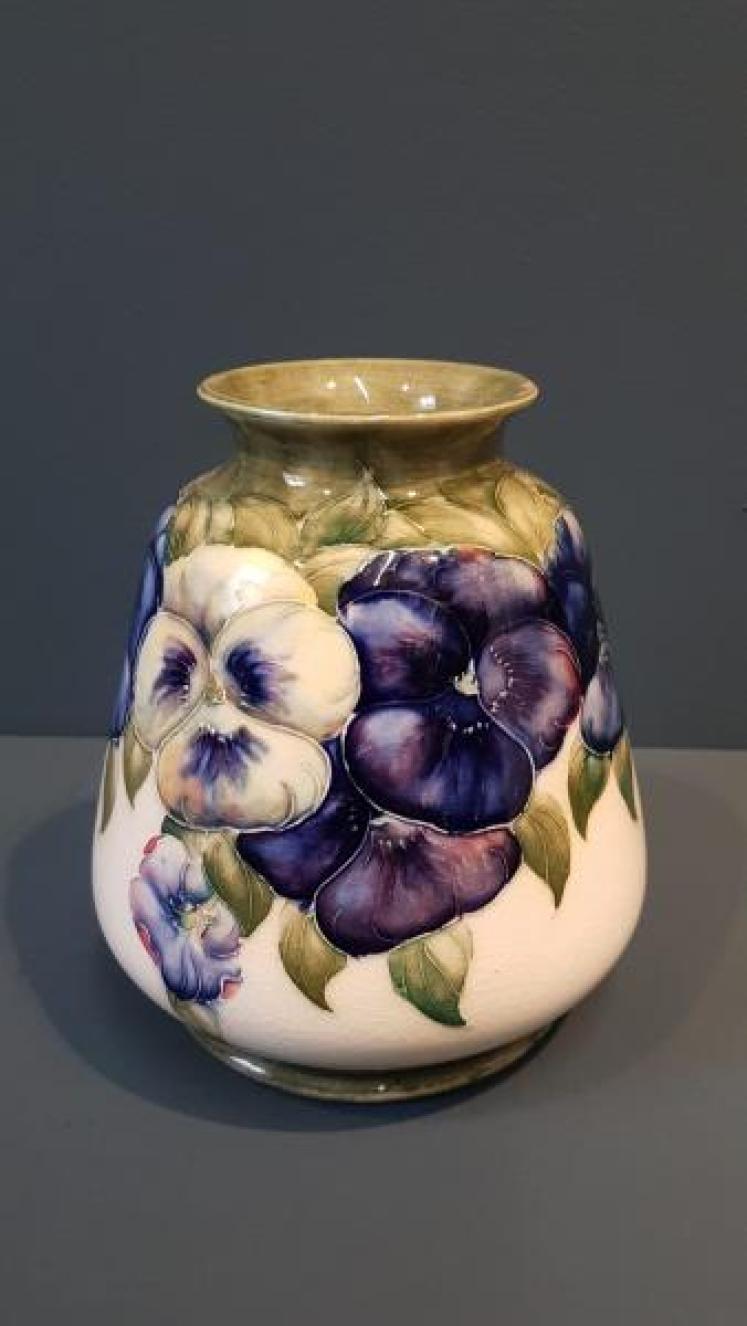 Superb Macintyre Moorcroft Pansy on White Vase - Image 1