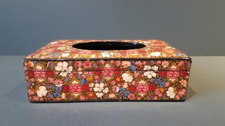 Superb 1930's Kashmiri Tissue Box - Image 4
