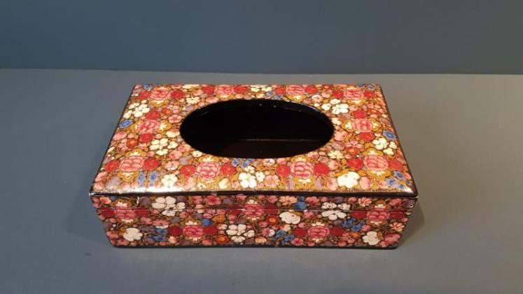 Superb 1930's Kashmiri Tissue Box - Image 5