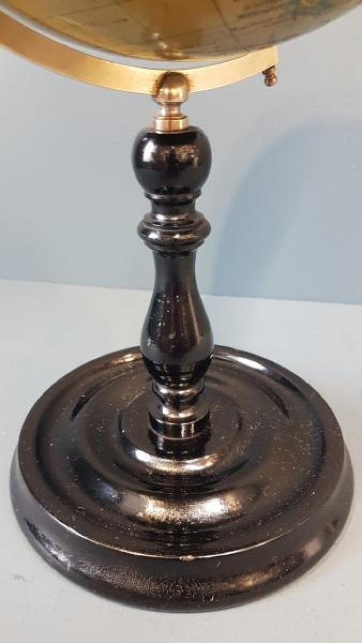 Superb 1930's Geographia 10" Paper Mache Globe - Image 3